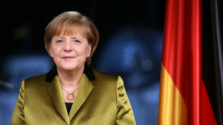 Меркел ще получава пенсия от 15 хиляди евро на месец