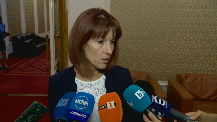 Председателят на ЦИК: Ако изборите са 2 в 1 ще трябват допълнителни машини