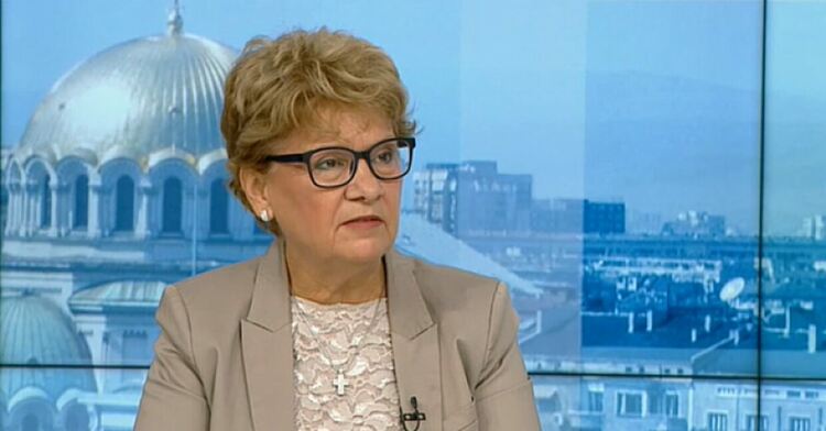 Комитова: Ремонтът на АМ „Тракия“ е без гаранции. Зимното почистване за 2020 г. не е платено