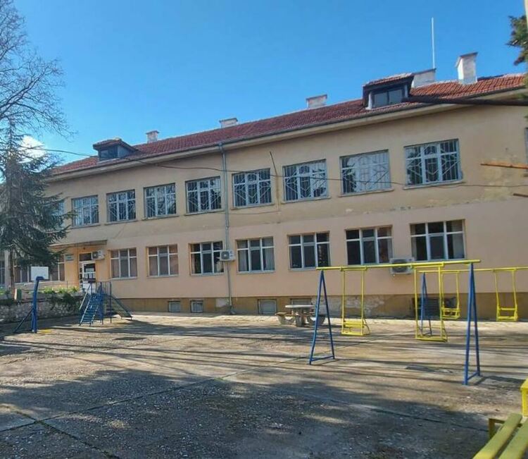 Община Асеновград разкри нови работни места за специалисти в социална услуга 