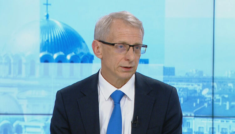 Николай Денков: Ако успеем с тестването, децата вече няма да се налага да учат от вкъщи
