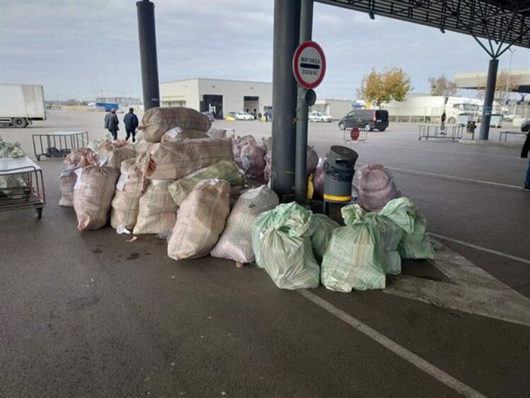 Конфискуваха 45 000 цигари, 1602 ментета, перилни препарати и хранителни стоки при спецакция 