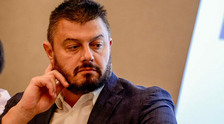 Прокуратурата иска от МВР данни за Кирил Петков и Асен Василев по контрасписък на Бареков 