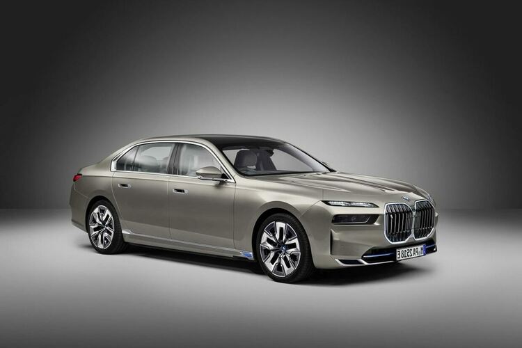 Първото изцяло електрическо BMW Серия 7 i7 xDrive60