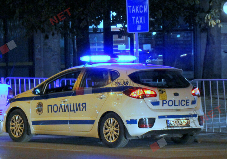 Десетки сигнали за взривни устройства в училища са подадени в София и Варна