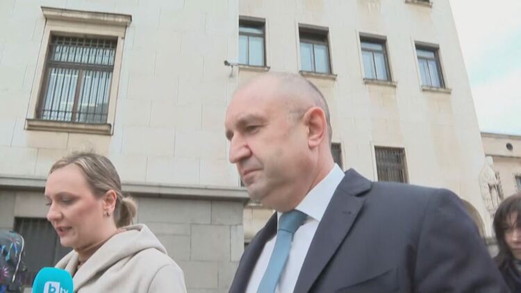 Радев: Трябва ни смирение, диалог и разговор