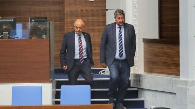 Стою Стоев: Оставката на ген. Атанасов е знак на протест, че реформата в службите зацикли