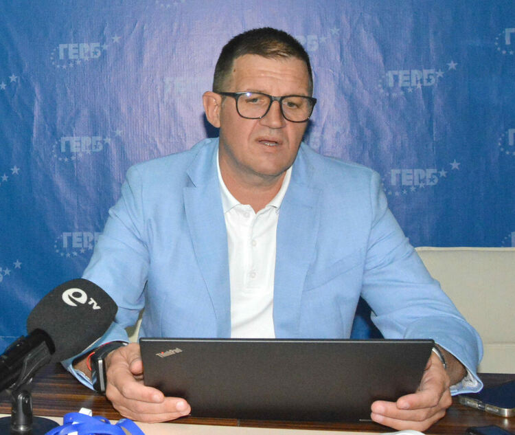 Станислав Дечев запазва  летище „Узунджово“ в програмата си за развитие и управление на Хасково