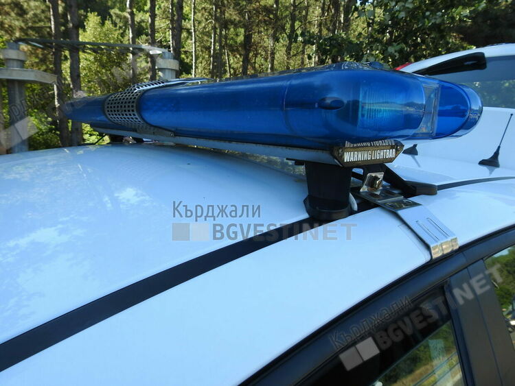 Хасковската полиция залови мъж от кърджалийското село Островица с маркови стоки-менте