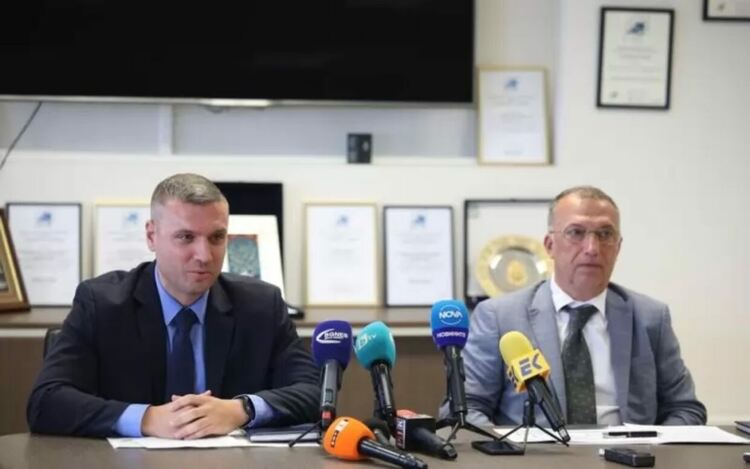 ГДБОП и НАП разкриха престъпна схема за данъчни измами с търговия на зърно