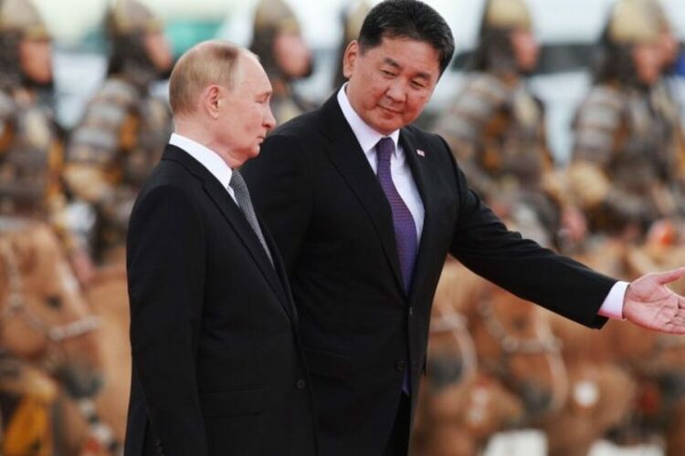 Der Spiegel: Путин е пътувал до Монголия, за да поиска благословия от шамани