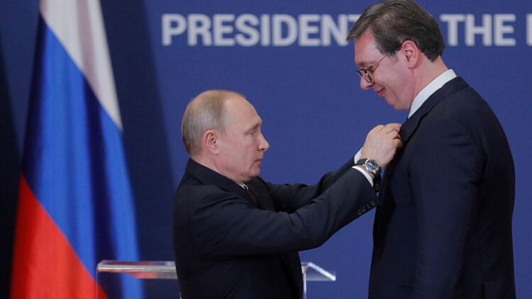 Сърбия иска помощ от Русия за разследването на „звуковото оръдие“, защото са „братска страна“