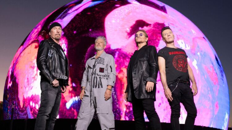U2 са първата ирландска група с наградата на Академията „Айвърс“