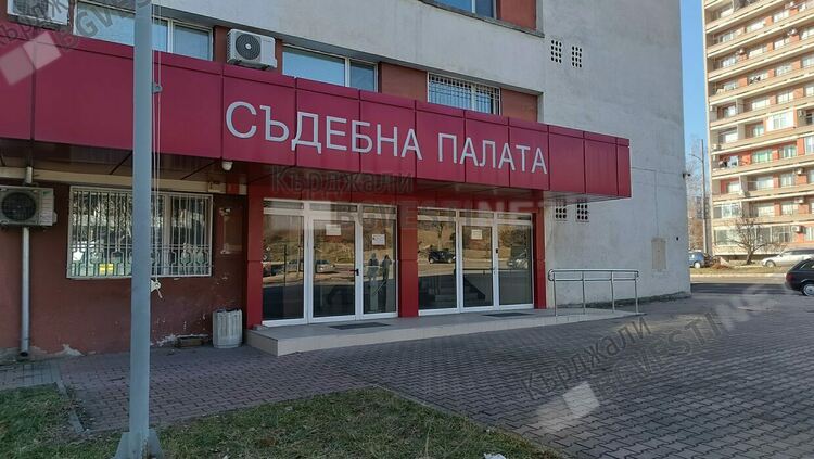 Кърджалийска фирма съди Община Кърджали за неизплатена поръчка за материали,  печели на първа инстанция